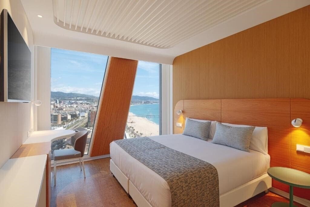 Фото Hotel Marina Badalona 4*