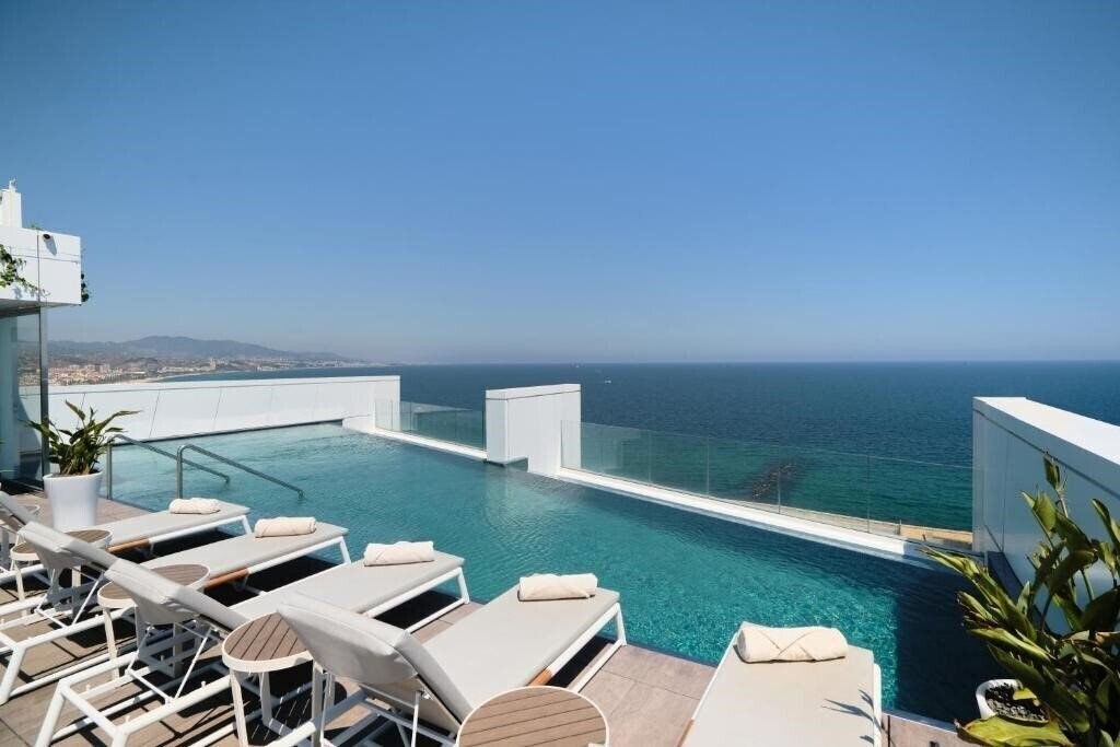 Фотография Hotel Marina Badalona 4*