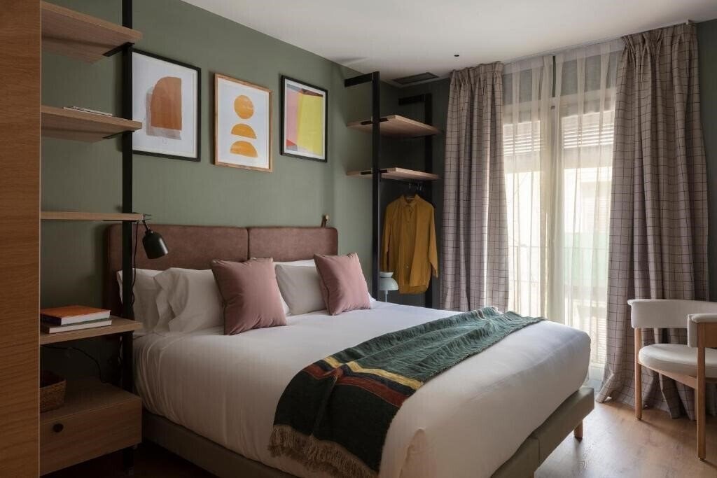 Отель TOC Hotel Las Ramblas (ex. Curious Barcelona, Hotel Curious by Alegria) 2*