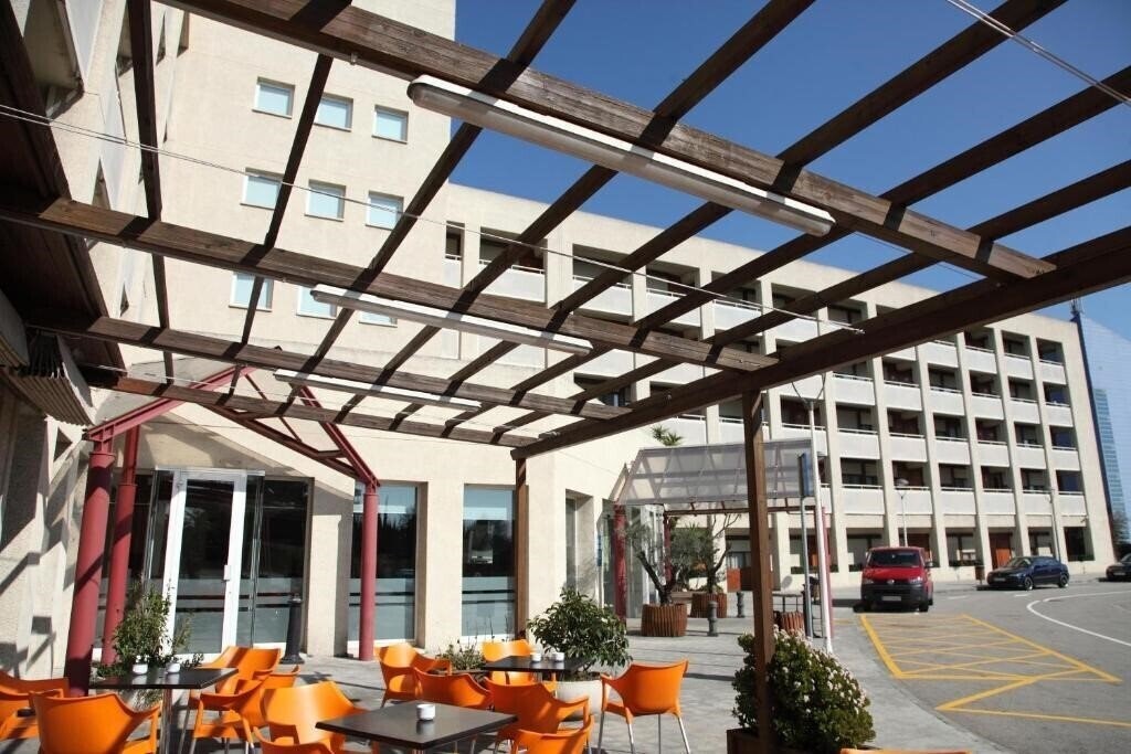Картинка Travelodge Barcelona Del Valles 3*