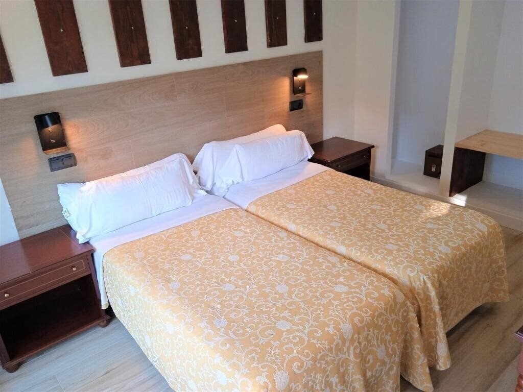 Фотография Hotel 153 3*