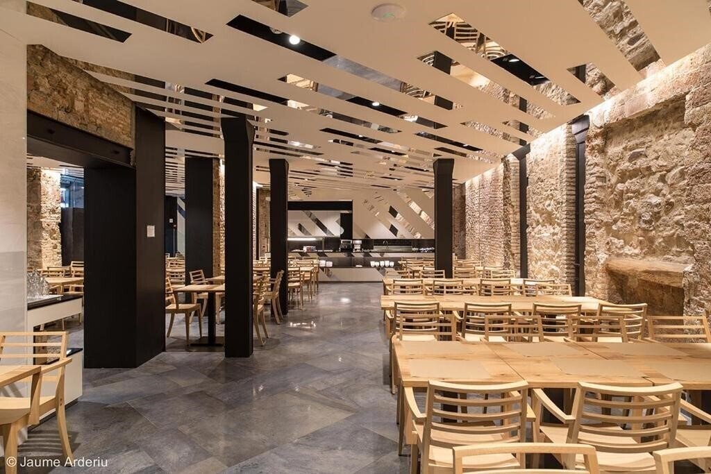 Фото El Hotel Barcelona House 3*
