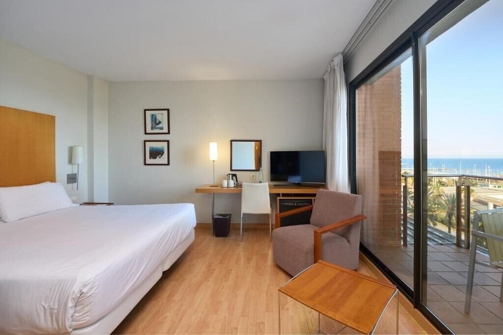 Зображення Catalonia Barcelona Beach 4*