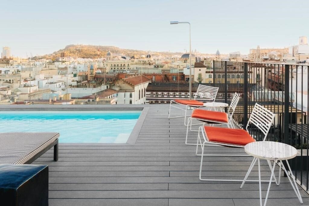 Фото Yurbban Trafalgar Hotel 3*