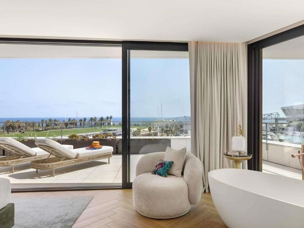 Фотографія SLS Barcelona 5*