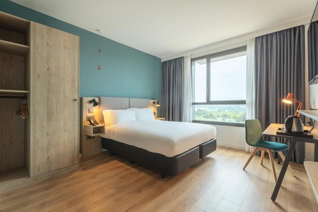 Фото Holiday Inn Barcelona Sant Cugat by IHG 4*