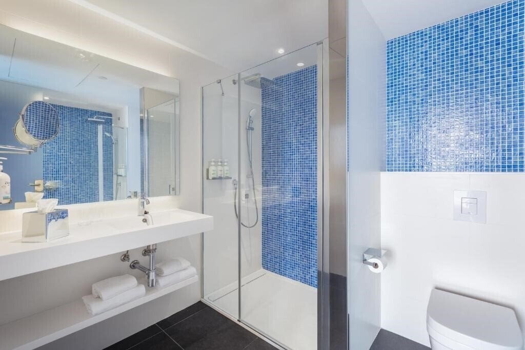 Фотографія Holiday Inn Barcelona Sant Cugat by IHG 4*