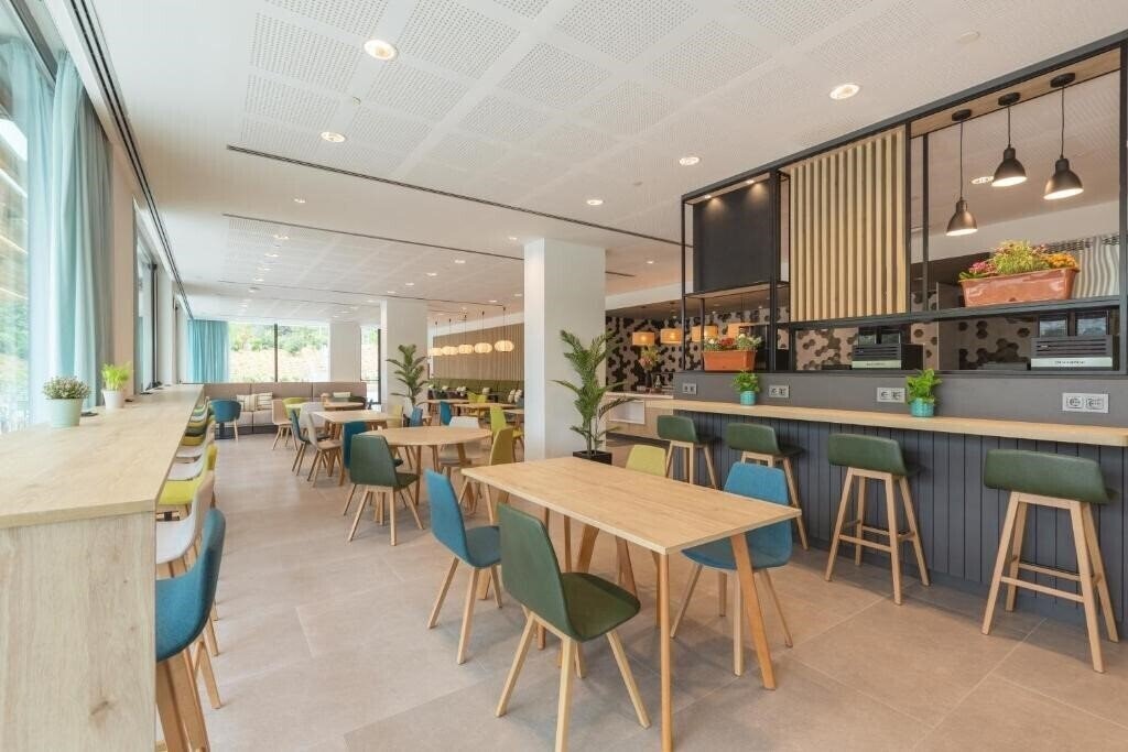 Зображення Holiday Inn Barcelona Sant Cugat by IHG 4*