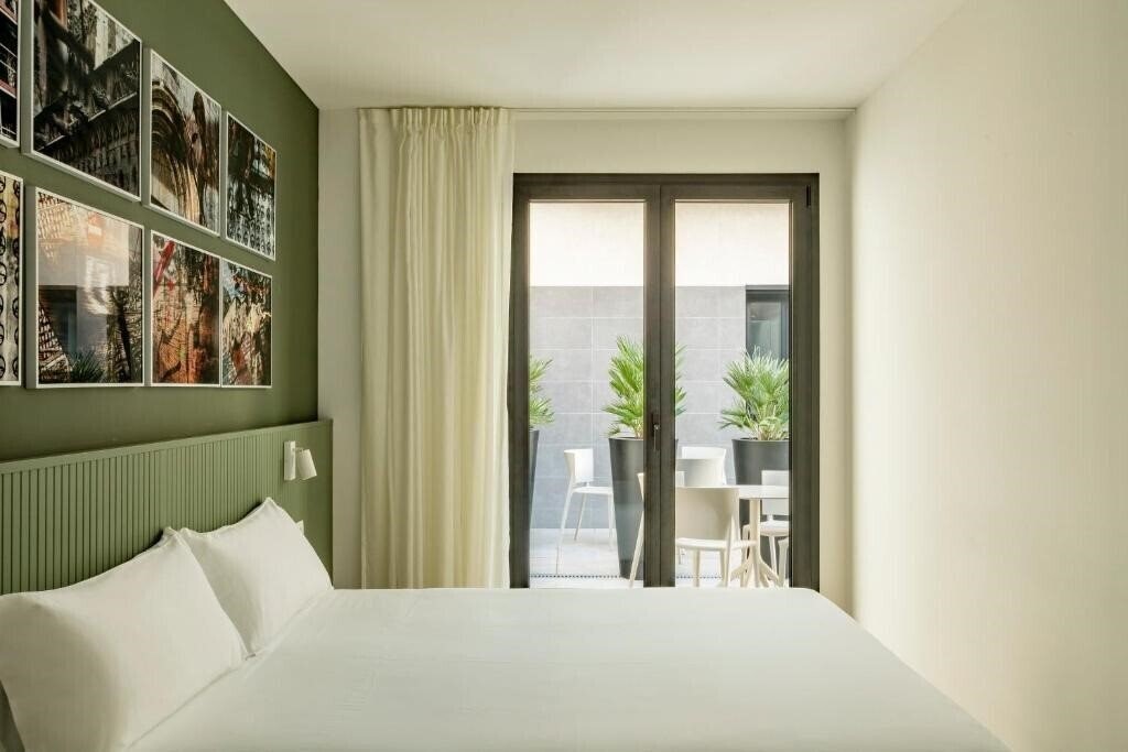 Фото Europa Apartments 4*