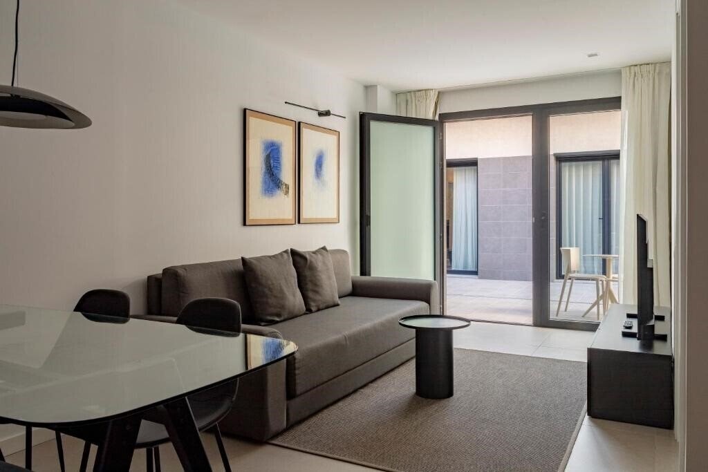 Картинка Europa Apartments 4*