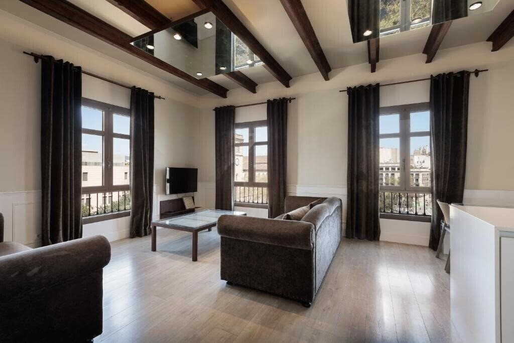 Фотографія Enjoybcn Miro Apartments 4*