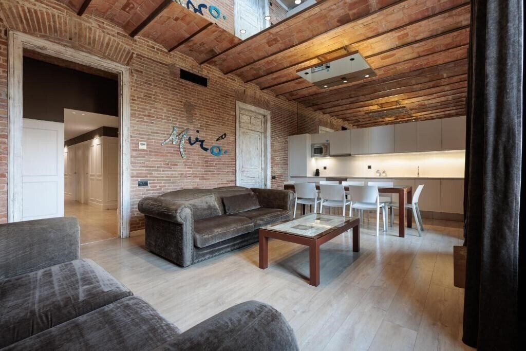 Фотография Enjoybcn Miro Apartments 4*