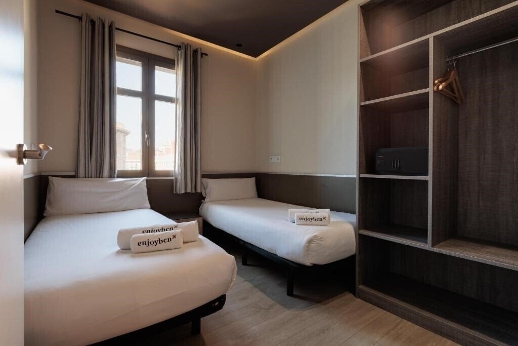 Картинка Enjoybcn Miro Apartments 4*