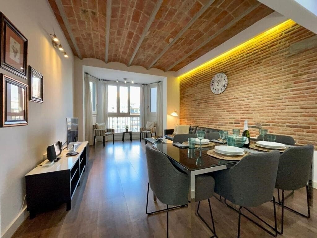Отель BarcelonaForRent Tucson Suites 3*
