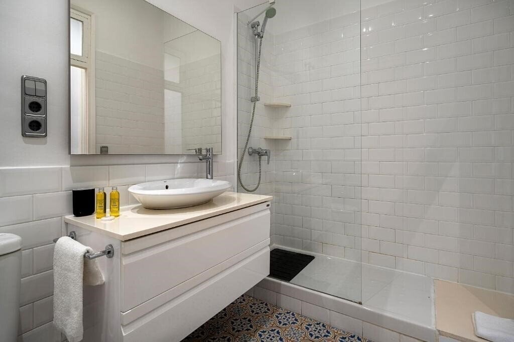 Фотография Habitat Apartments Eixample Balconies 4*