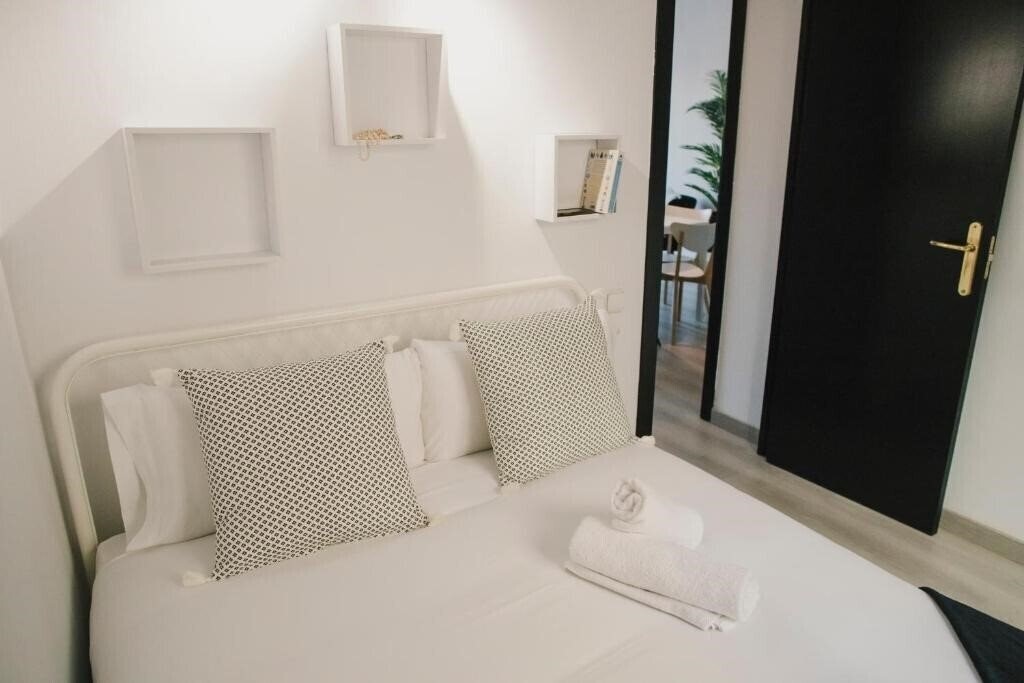 Картинка BBarcelona Central Boutique Apartments 4*