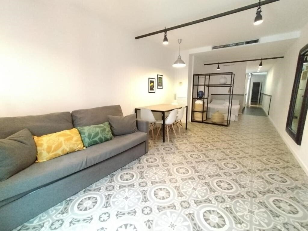 Отель Liceu Apartments by Gaiarooms 3*