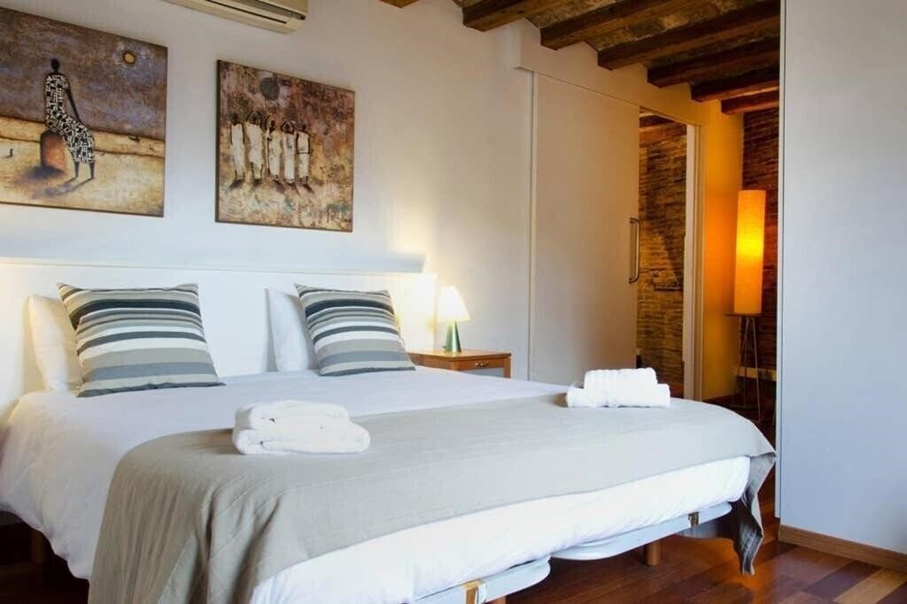 Фото Ripoll Apartments 3*