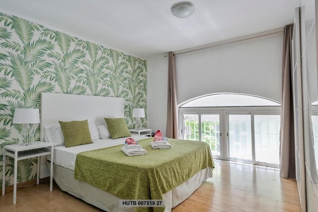 Фото Alcam Office Up 3*