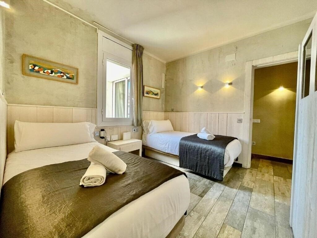 Изображение BarcelonaForRent Market Suites 3*