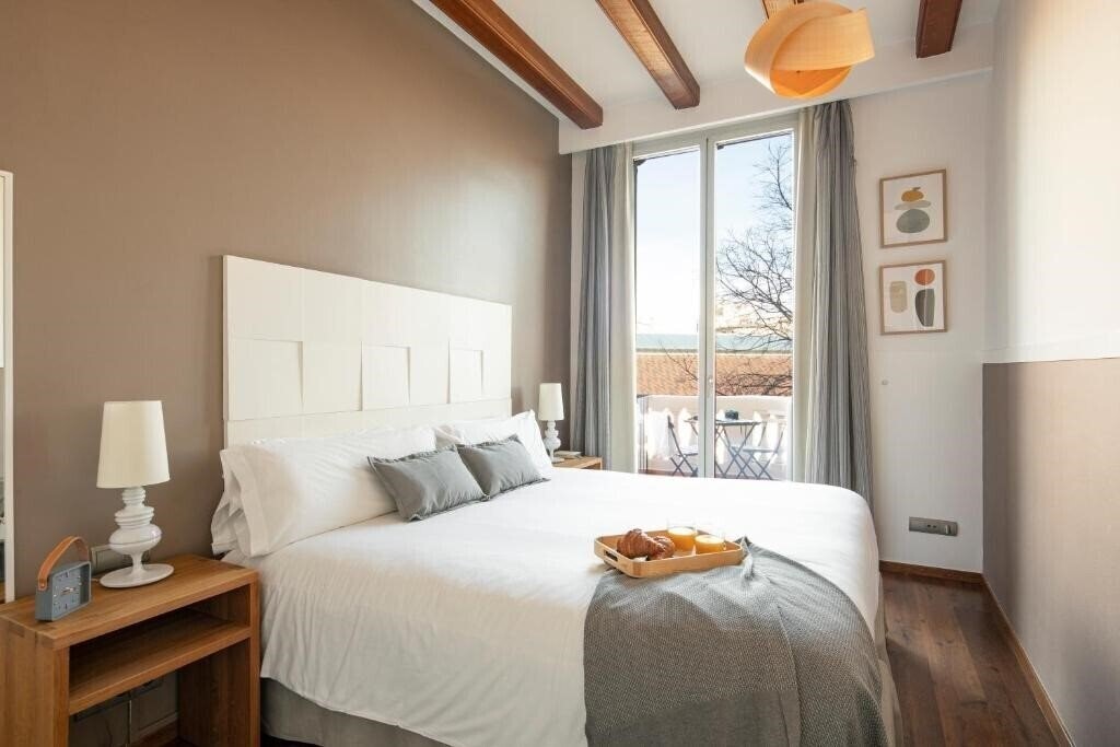Готель Aspasios Market Balconies Apartments 4*