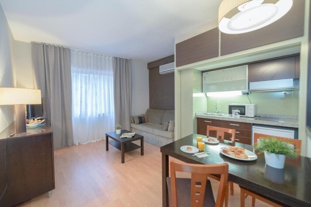 Зображення Senator Barcelona Apartments 3*