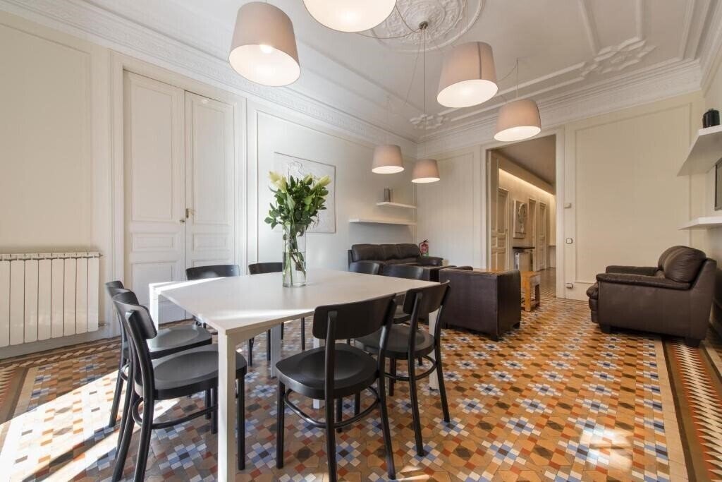 Зображення SibsBcn - Rambla Cozy Big Apart Families Friends Business 3*