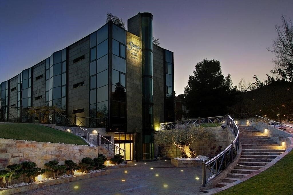 Отель Sansi Pedralbes 4*