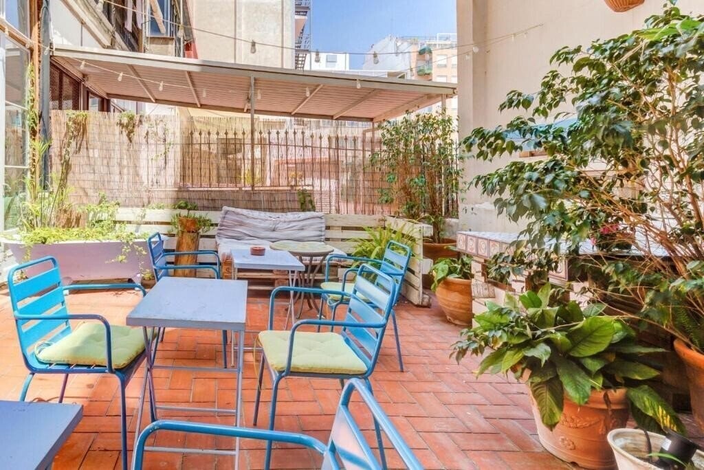 Фотографія Factory Suites Barcelona 3*