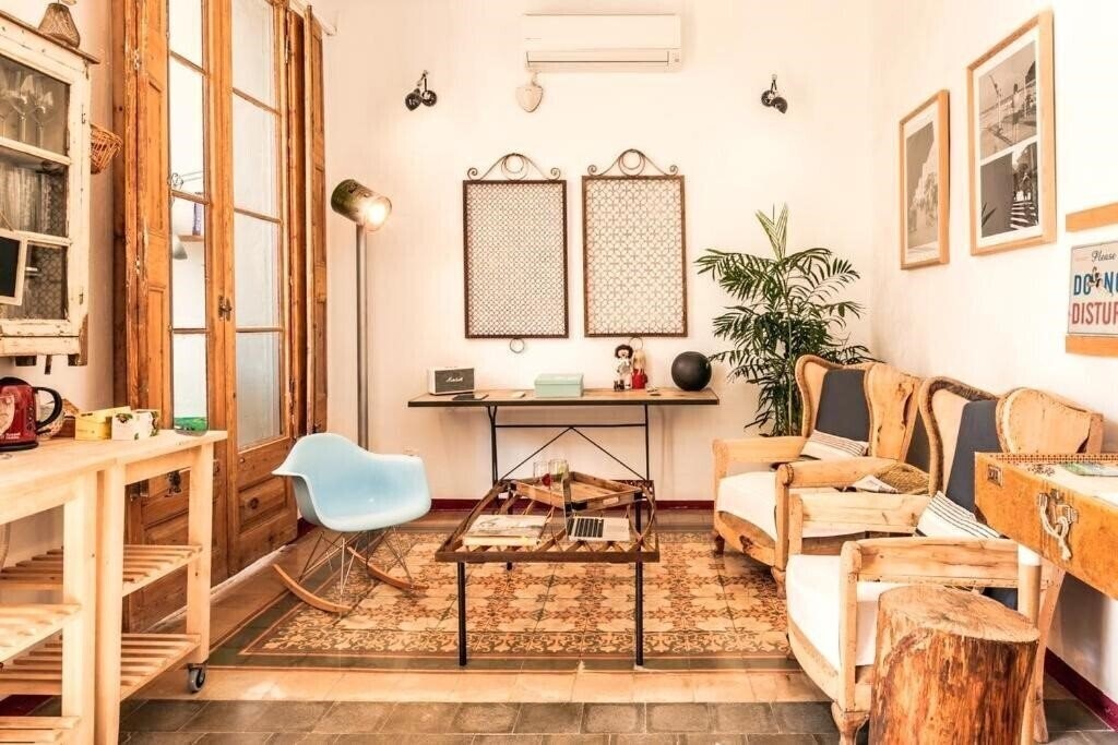 Фото Factory Suites Barcelona 3*