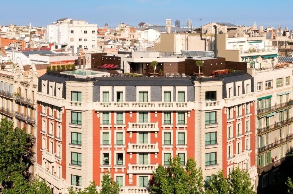 Фото The Corner Hotel 4*