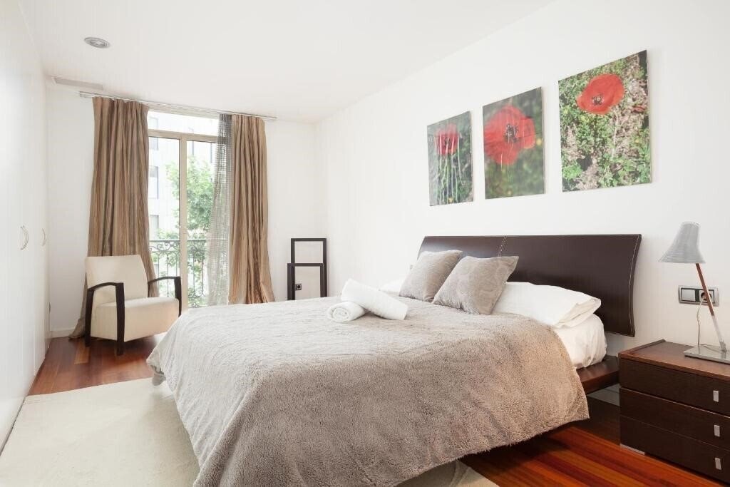 Фото Akira Flats Plaza Catalunya 3*