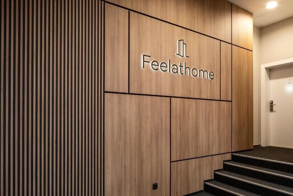 Фото Feelathome Poblenou Beach Apartments 4*