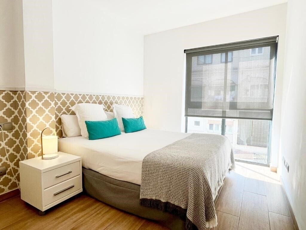 Фото Feelathome Mozart Apartments 4*