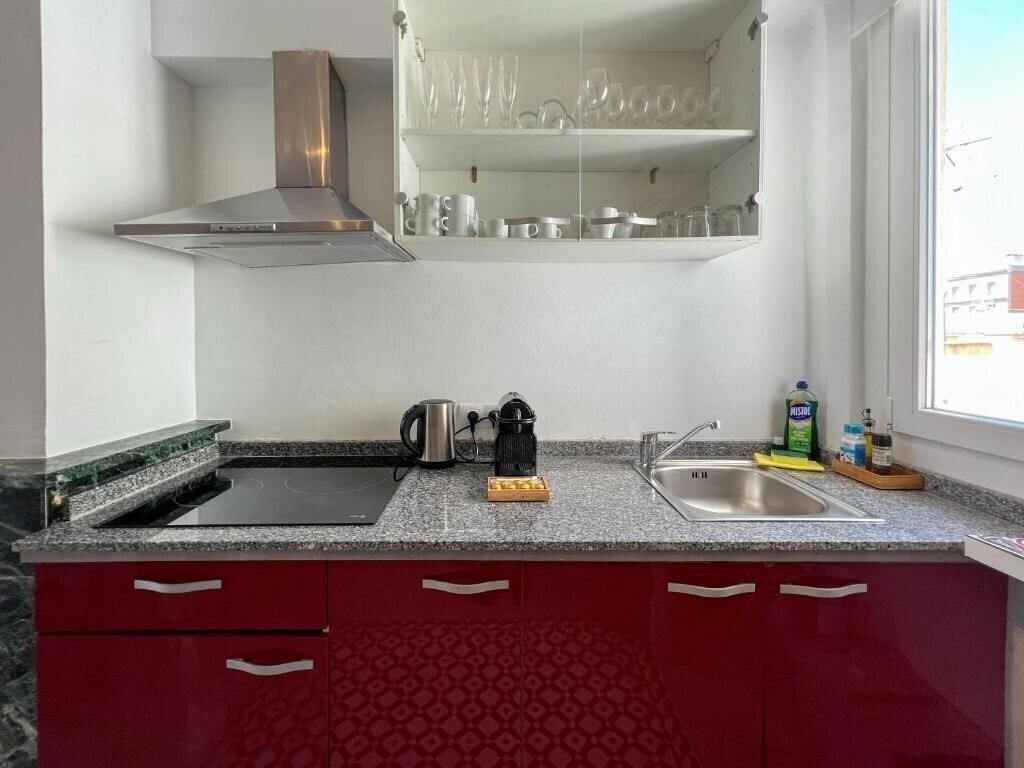 Фотографія Stay U-Nique Apartment Seneca 4*