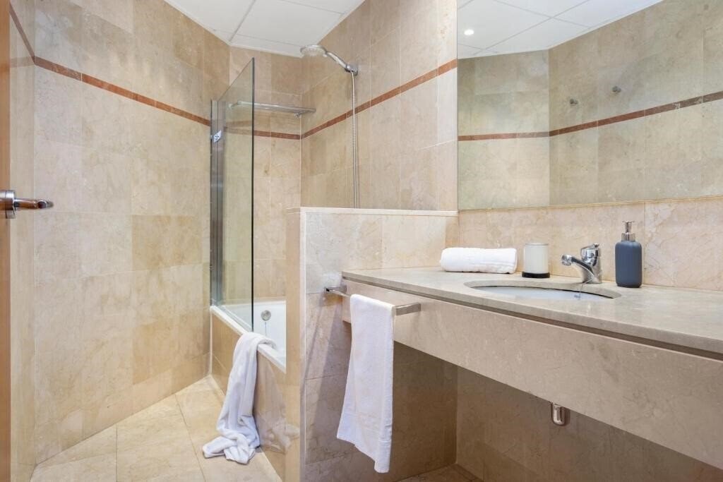 Фотография Stay U-Nique Apartments Provenca II 4*