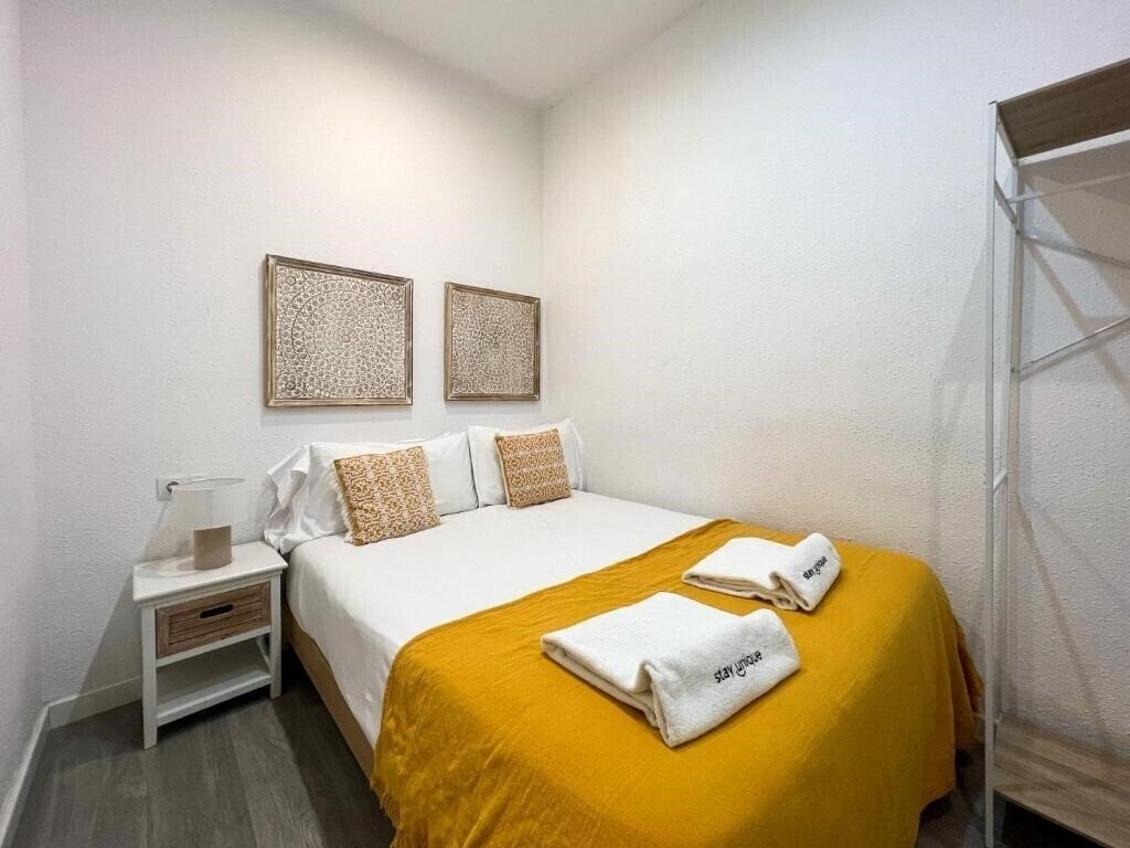 Фото Stay U-Nique Apartments Rossello 4*