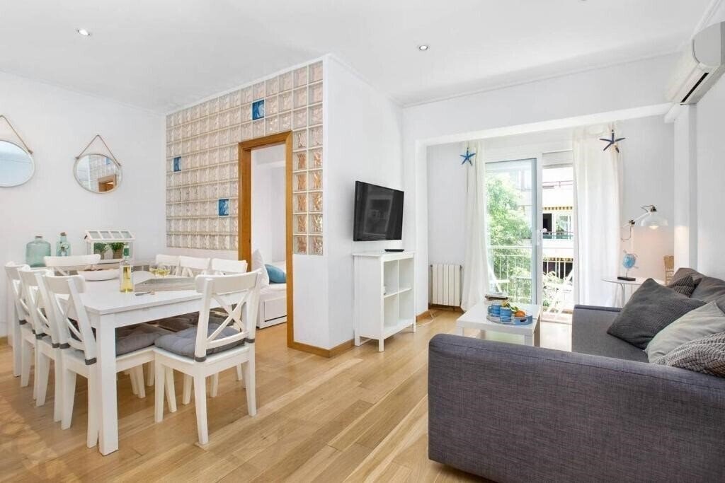 Отель Stay U-Nique Apartment Provenca 4*