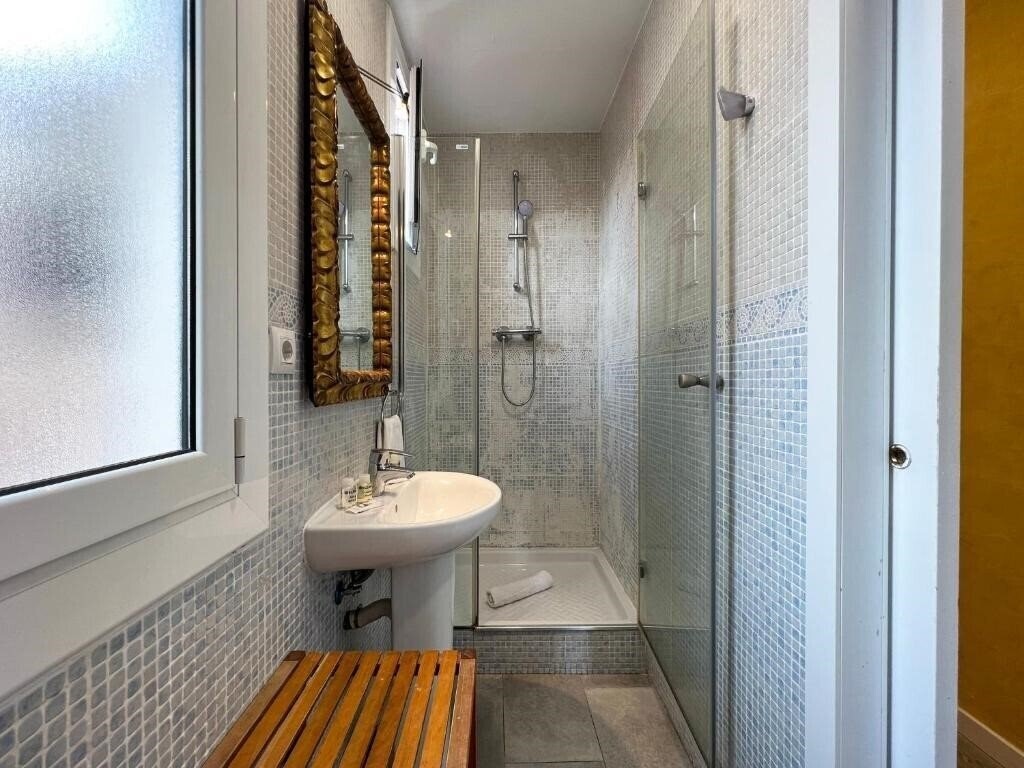Фотография Stay U-Nique Apartments Fontrodona 3*