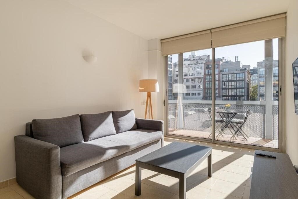 Картинка Stay U-Nique Apartments Pau Claris 4*
