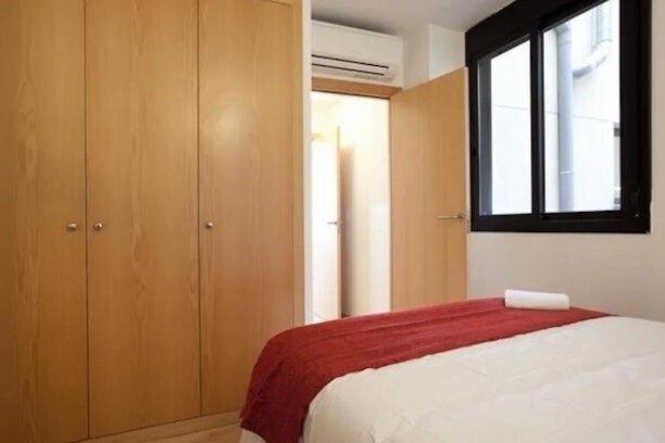 Фотографія Park Guell Apartments 3*