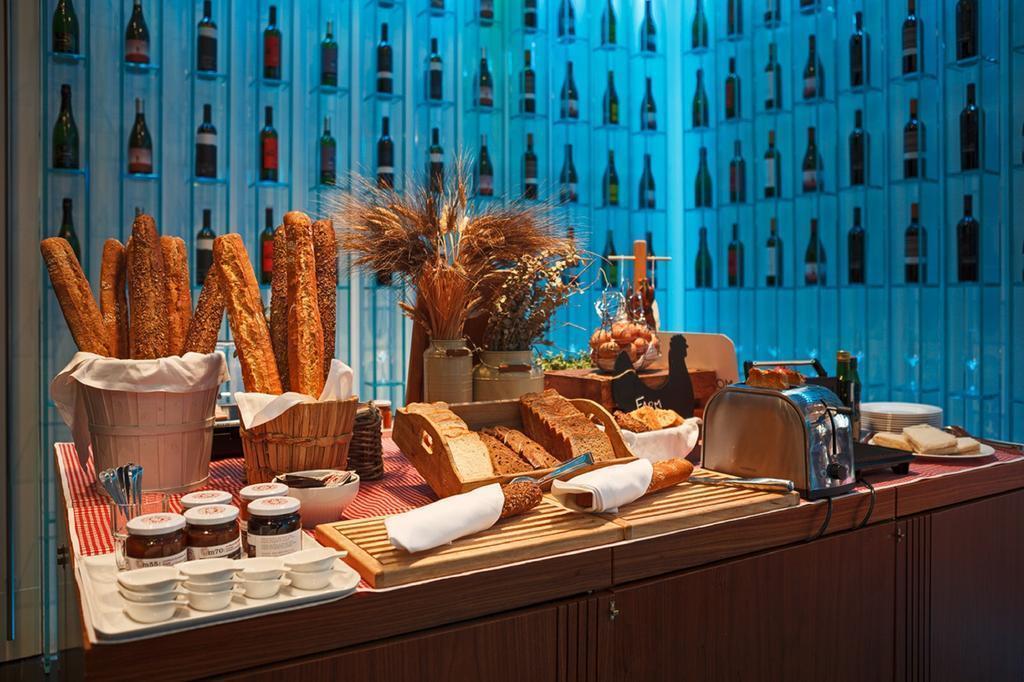 Фотография Sixty Two 4*