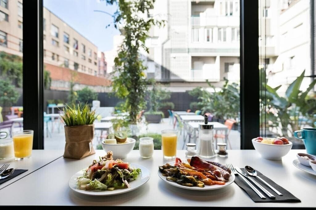 Картинка Andante 3*