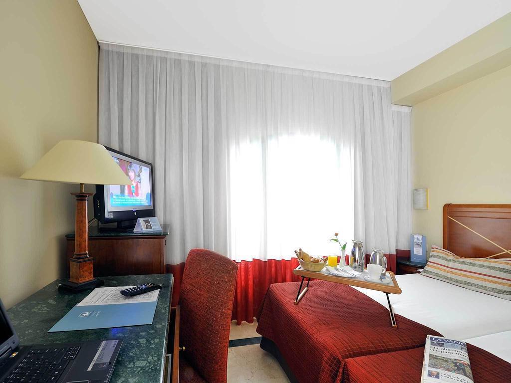 Фотографія Exe Laietana Palace (ex. Eurostars Laietana Palace) 4*