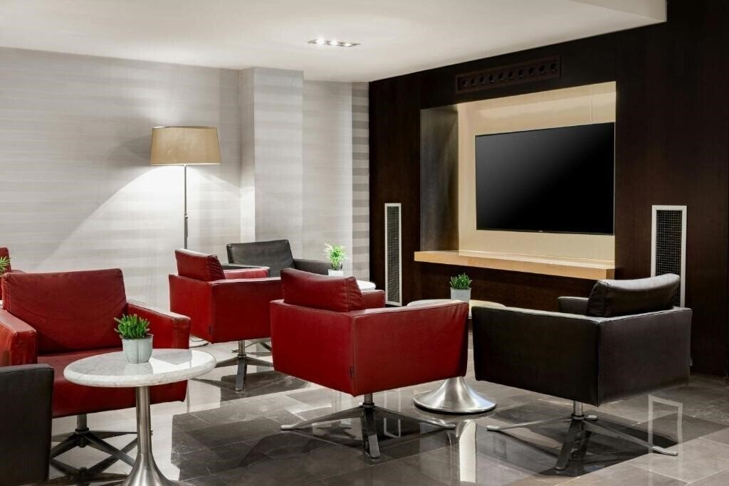 Готель AC Hotel Irla 4*
