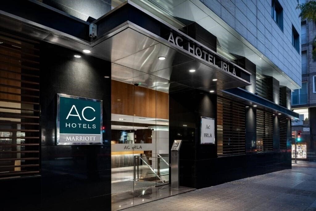Фотографія AC Hotel Irla 4*