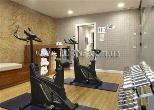 Готель AC Hotel Irla 4*