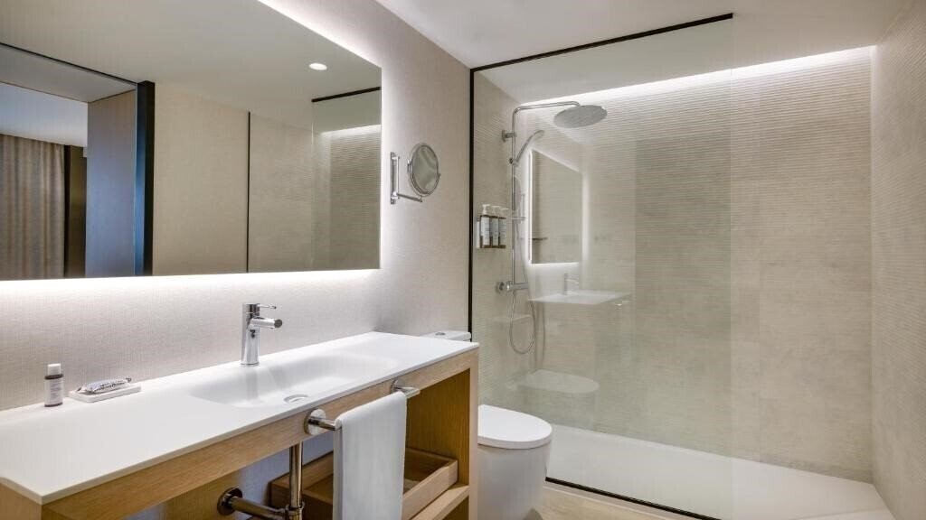 Фотография AC Victoria Suites 4*