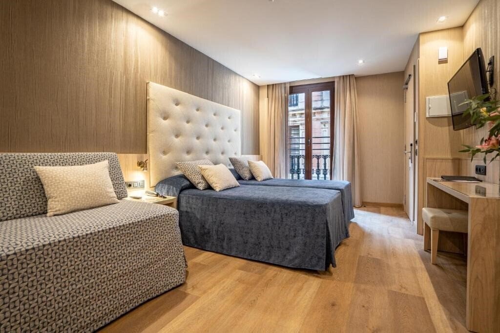 Фото Rialto by Gargallo Hoteles 3*