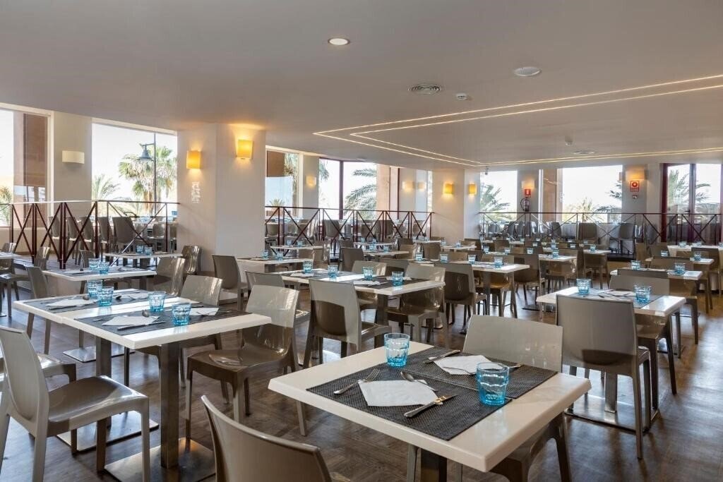 Картинка Las Palmeras 4*